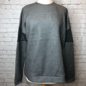 Under Armour  Move Light Tunic Crewneck Sweatshirt
